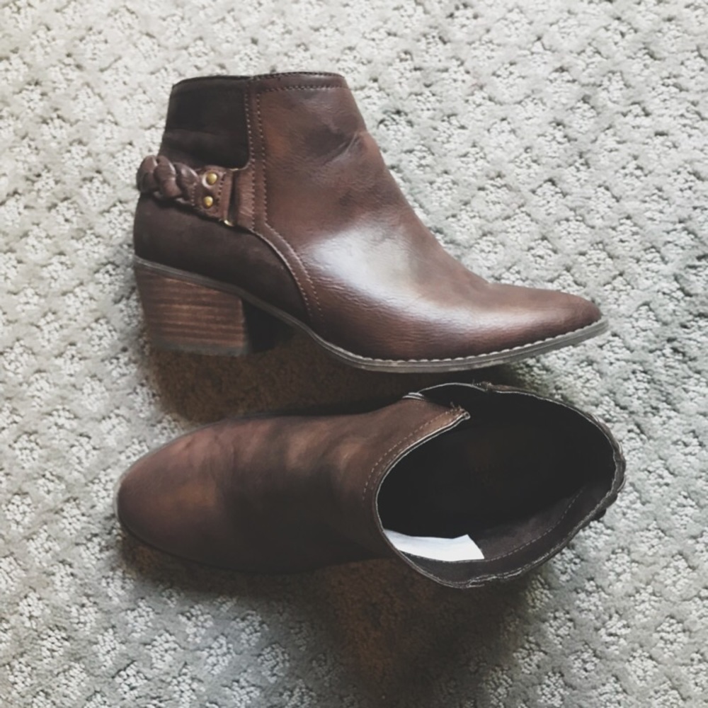 American Eagle Outfitters Braided Booties